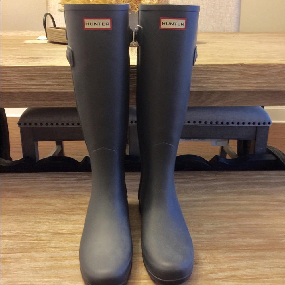 Hunter boots with adjustable buckle in dark slate